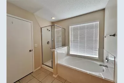 1516 Shady Shores Drive, Glenn Heights, TX 75154 - Photo 21