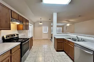 1516 Shady Shores Dr, Glenn Heights, TX 75154 - Photo 17