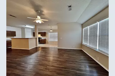 1516 Shady Shores Drive, Glenn Heights, TX 75154 - Photo 13