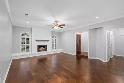 6505 Parkway Avenue, North Richland Hills, TX 76182 - Photo 3