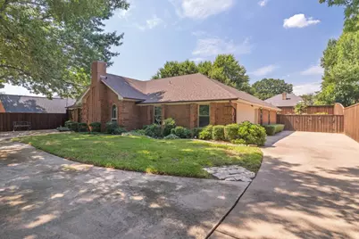 6505 Parkway Avenue, North Richland Hills, TX 76182 - Photo 9