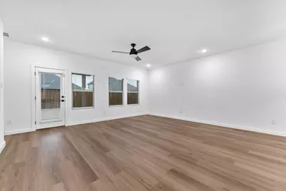 515 Meadowlark Drive, Van Alstyne, TX 75495 - Photo 3