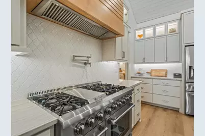 8701 Zebra Crossing, LaRue, TX 75770 - Photo 9