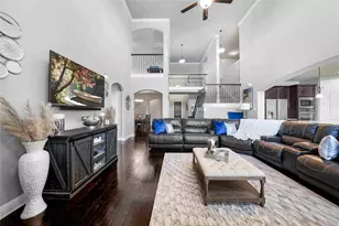 3508 Laurenwood Dr, Crowley, TX 76036 - Photo 3