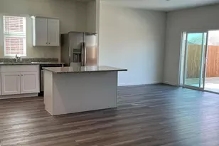 1340 Fleckman Dr, Fort Worth, TX 76052 - Photo 5