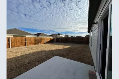 1340 Fleckman Drive, Fort Worth, TX 76052 - Photo 17