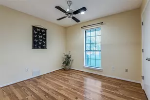 2418 Vista Glen Ln, Carrollton, TX 75007 - Photo 23