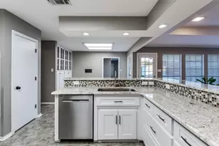 2418 Vista Glen Ln, Carrollton, TX 75007 - Photo 17