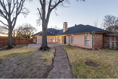 2418 Vista Glen Lane, Carrollton, TX 75007 - Photo 31