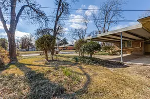 2710 Fairfax Dr, Garland, TX 75041 - Photo 25