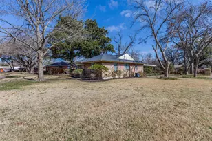 2710 Fairfax Dr, Garland, TX 75041 - Photo 27