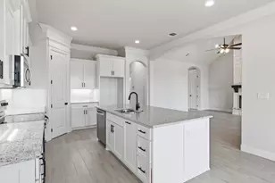 829 Haley St, Springtown, TX 76082 - Photo 17