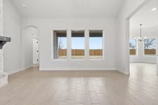 829 Haley St, Springtown, TX 76082 - Photo 9