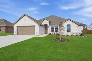 829 Haley St, Springtown, TX 76082 - Photo 3