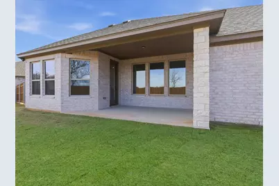 829 Haley Street, Springtown, TX 76082 - Photo 31