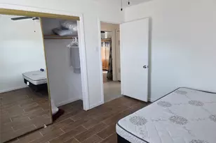 Valwood Pkwy 2559, Dallas, TX 75234 - Photo 13