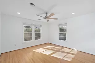 2129 Elmwood Blvd, Dallas, TX 75224 - Photo 23