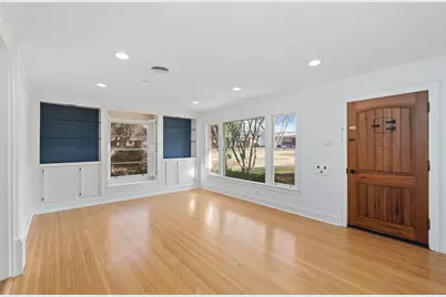 2129 Elmwood Boulevard, Dallas, TX 75224 - Photo 7