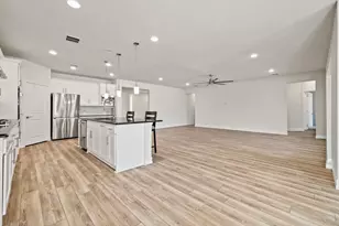 1133 Cornerstone Dr, Little Elm, TX 76227 - Photo 7