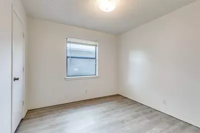 1913 San Rafael Street, Fort Worth, TX 76134 - Photo 7
