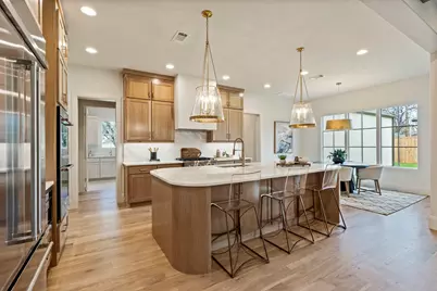 3207 Latham Drive, Dallas, TX 75229 - Photo 11