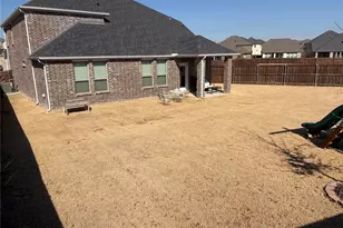 10704 Juniper Cyn Wy, Benbrook, TX 76126 - Photo 31