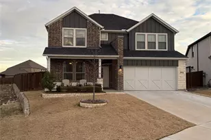 10704 Juniper Cyn Wy, Benbrook, TX 76126 - Photo 1