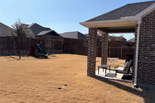 10704 Juniper Cyn Wy, Benbrook, TX 76126 - Photo 29