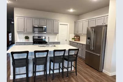 10704 Juniper Canyon Way, Benbrook, TX 76126 - Photo 5