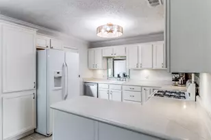 2217 Longwood Ln, Dallas, TX 75228 - Photo 7