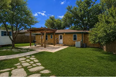 2217 Longwood Lane, Dallas, TX 75228 - Photo 13