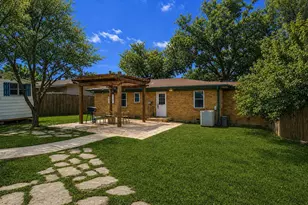 2217 Longwood Ln, Dallas, TX 75228 - Photo 13
