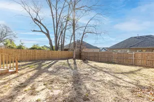 240 Elm St, Winona, TX 75792 - Photo 23
