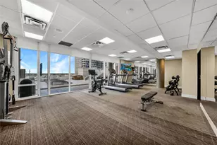 2408 Victory Park Ln, Dallas, TX 75219 - Photo 19