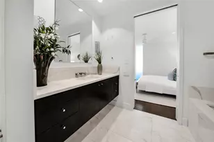 2408 Victory Park Ln, Dallas, TX 75219 - Photo 17