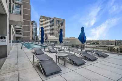 2408 Victory Park Lane #832, Dallas, TX 75219 - Photo 21