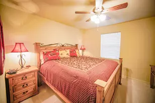 128 Oak Creek St, Jacksboro, TX 76458 - Photo 5