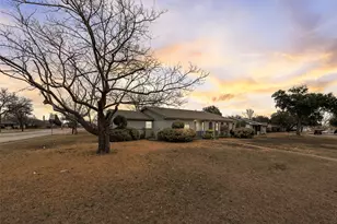 2234 Aloha Dr, Mesquite, TX 75150 - Photo 3