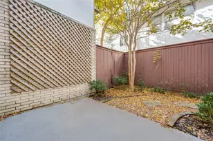 3925 Gilbert Ave, Dallas, TX 75219 - Photo 19