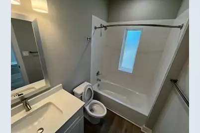 525 W Collins Street, Stephenville, TX 76401 - Photo 17