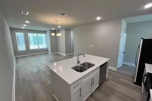 525 W Collins St, Stephenville, TX 76401 - Photo 5