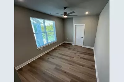 525 W Collins Street, Stephenville, TX 76401 - Photo 31