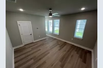 525 W Collins Street, Stephenville, TX 76401 - Photo 19