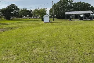 1250 Winn Rd, Bowie, TX 76230 - Photo 5