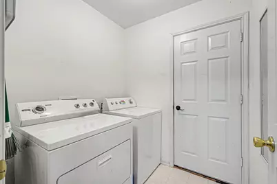 7936 Meadow Spring Lane, Fort Worth, TX 76120 - Photo 25
