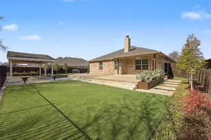 924 Blue Quail Run, Glenn Heights, TX 75154 - Photo 23