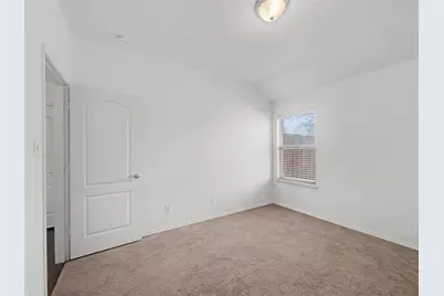 924 Blue Quail Run, Glenn Heights, TX 75154 - Photo 19