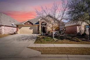 8605 Vista Royale Dr, Fort Worth, TX 76108 - Photo 1