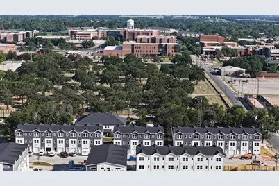 422 S Lillian Street S, Stephenville, TX 76401 - Photo 3