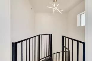959 W Bluff St, Fort Worth, TX 76102 - Photo 15